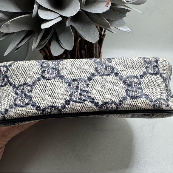 Gucci Cosmetic Pouch Vintage - Picture 7 of 10